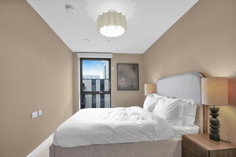 2 bedroom flat to rent, Capital Interchange Way, Brentford, TW8