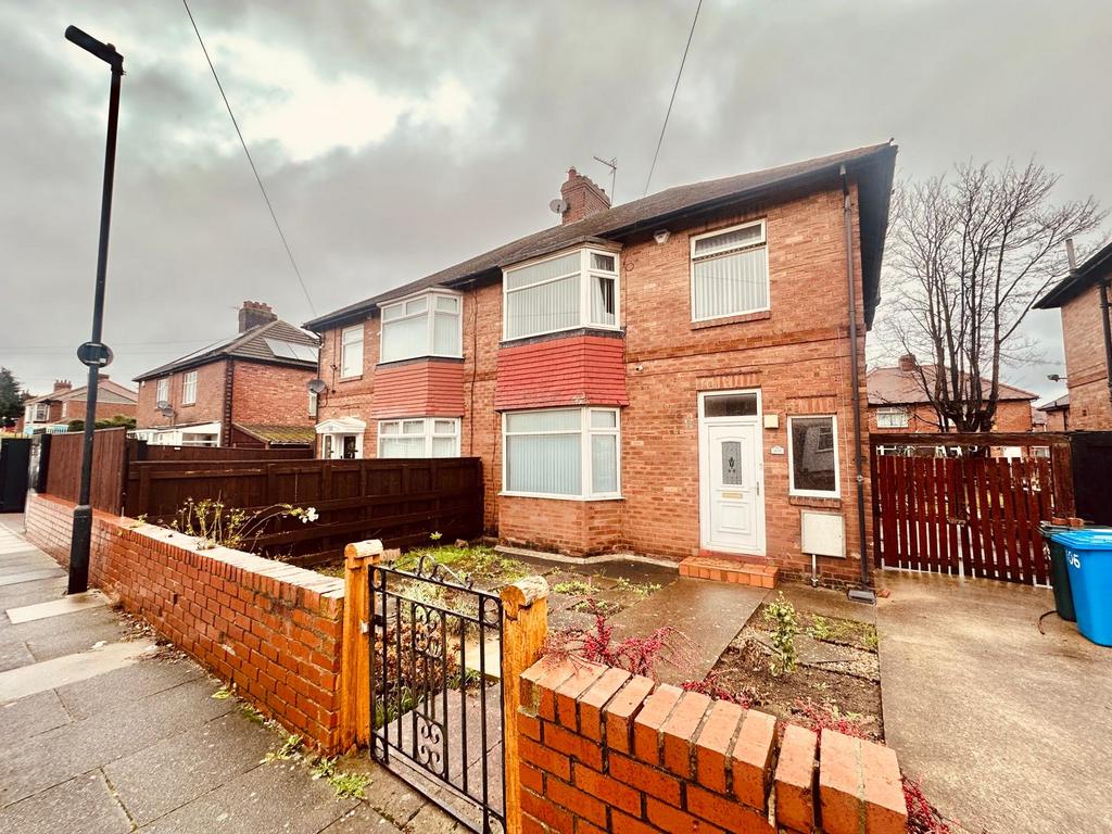 5 bed house to Let