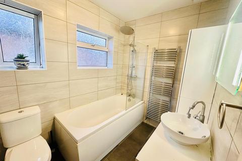 undefined, Newcastle upon Tyne NE4