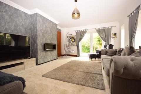 4 bedroom detached house to rent, Kingston Hill, Langdon Hills, SS16