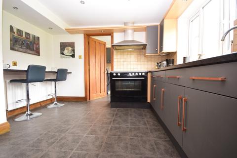 4 bedroom detached house to rent, Kingston Hill, Langdon Hills, SS16