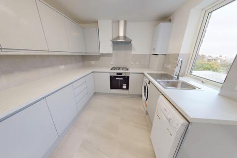 mount View Road, London, N4