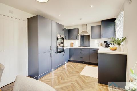 3 bedroom detached house for sale, Roger Blythebrook Avenue, Keresley End, Coventry