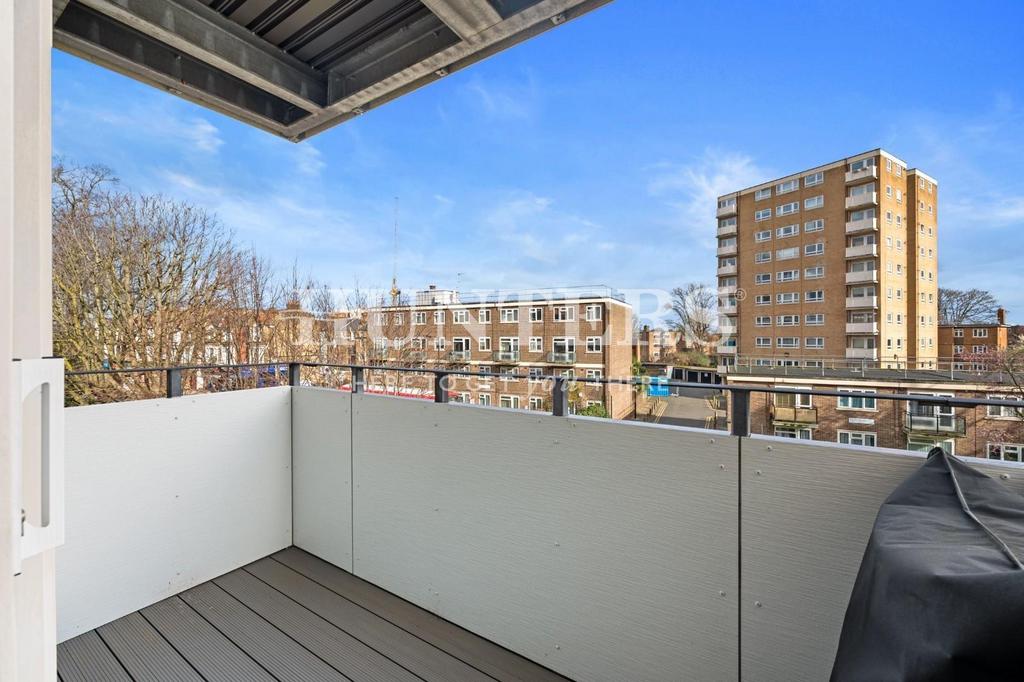 1 HZifjj Ma Eq BVYe Um Rj Pg.jpg