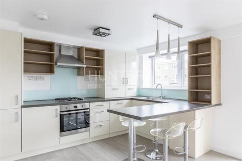 1 bedroom flat to rent, Green Lanes, London, N16