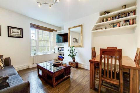 undefined, Kennington Park Road, Oval, London, SE11