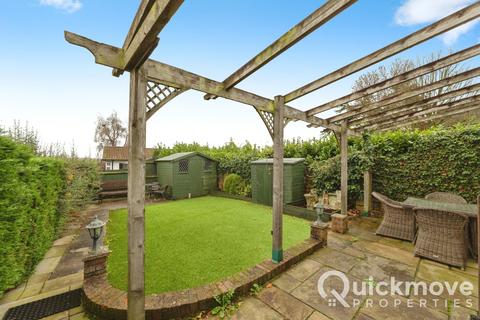 2 bedroom park home for sale, Loughton, Essex, IG10