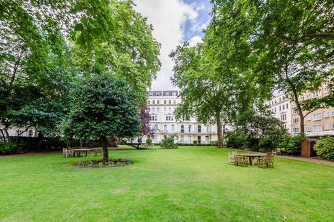 2 bedroom flat for sale, Kensington Gardens Square, Bayswater, London, W2