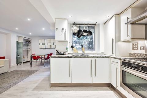 2 bedroom flat for sale, Kensington Gardens Square, Bayswater, London, W2