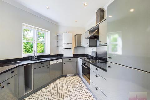 2 bedroom flat to rent, The Garlands, Peterborough Road, Harrow on the Hill