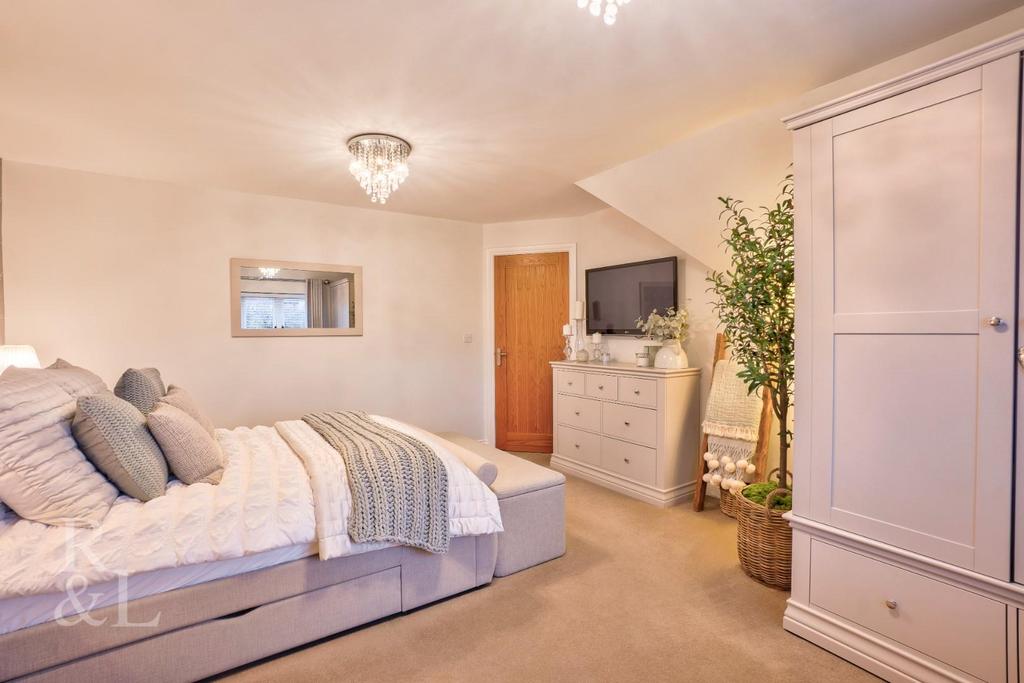 2 B Mount Road (18).jpg