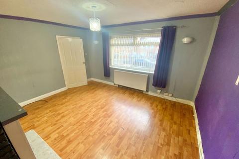 3 bedroom semi-detached house for sale, Fleming Road, Birmingham B32