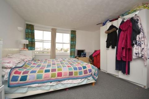undefined, Union Crescent, Margate, CT9 1NR