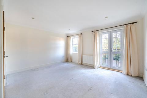 3 bedroom terraced house for sale, Sterling Place, Weybridge, KT13