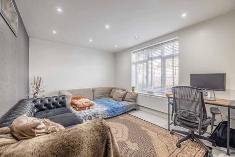 undefined, Abbotts Way, Cippenham SL1