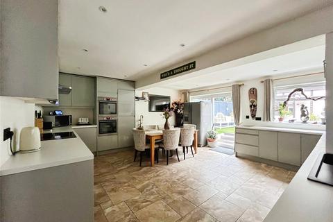undefined, Ives Close, Yateley, Hampshire