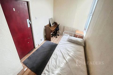 1 bedroom in a house share to rent, Cromwell Hill, Luton, Bedfordshire, LU2