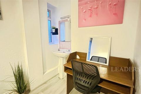 undefined, Cromwell Hill, Luton, Bedfordshire, LU2