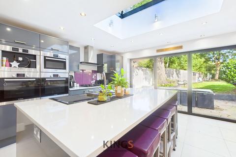undefined, Clive Close, Potters Bar EN6