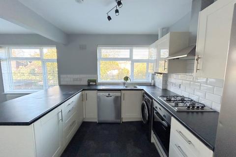 undefined, Effingham Close, Sutton SM2