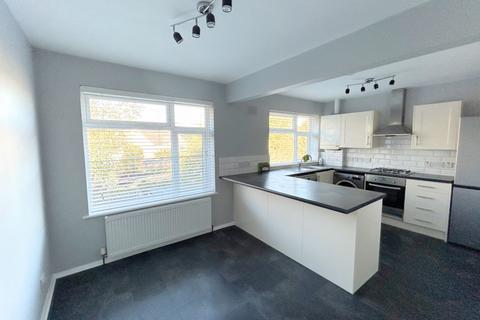 undefined, Effingham Close, Sutton SM2