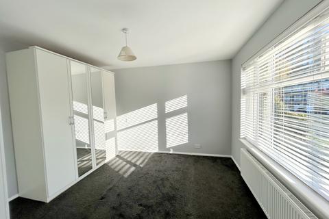 undefined, Effingham Close, Sutton SM2