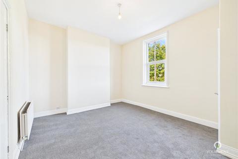 3 bedroom terraced house to rent, East View, Sunderland SR5