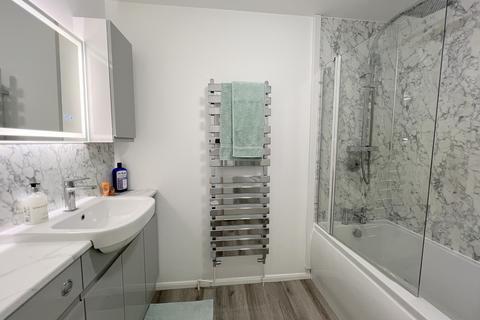 undefined, Whitefield Road, New Milton, Hampshire. BH25 6DG