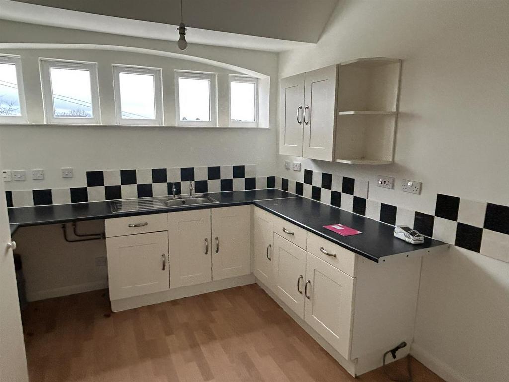 Kitchen.JPEG