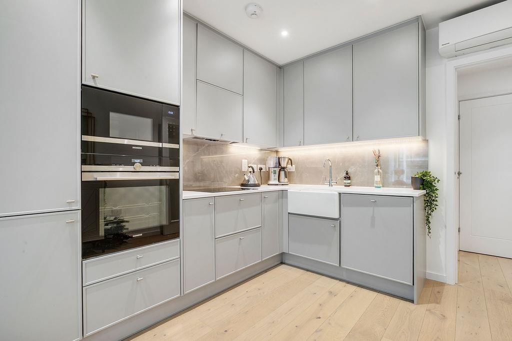 Bowery Building404-2.jpg