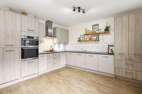 undefined, Honeysuckle Avenue, Cheltenham GL53