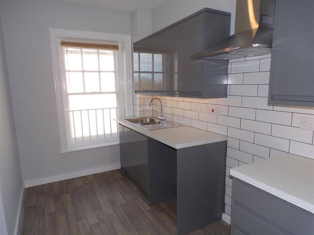 Kitchen.JPG