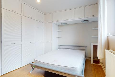 undefined, Cornwallis Road