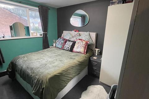 3 bedroom terraced house for sale, Turbill Gardens, Plymouth PL7