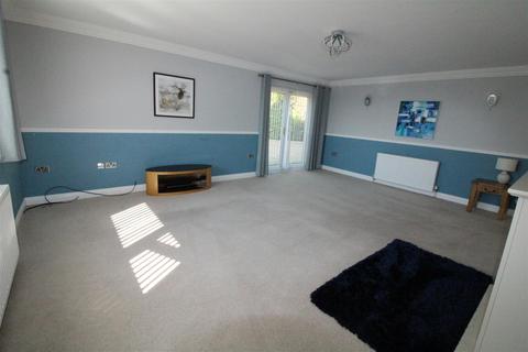 undefined, Robin Hill, Batley