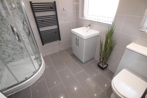 undefined, Robin Hill, Batley