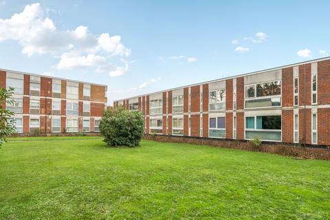 undefined, Brantwood Gardens, Surrey KT14