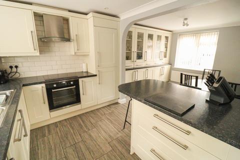 undefined, Douglas Close, Chafford Hundred RM16
