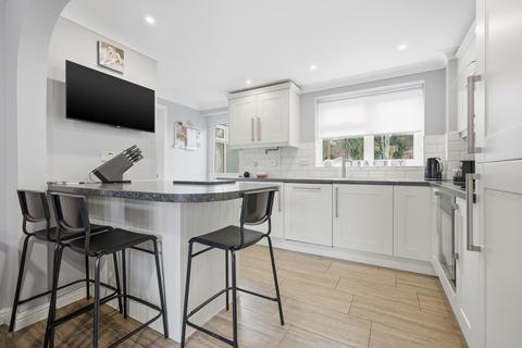undefined, Douglas Close, Chafford Hundred RM16
