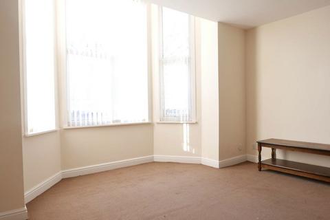 undefined, Flat 1 584 Beverley High Road, Hull, HU6 7LH