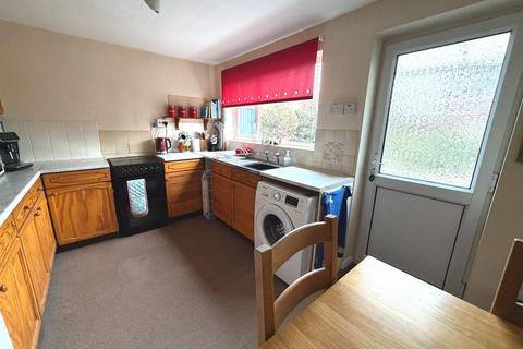 undefined, Pine Close, Street