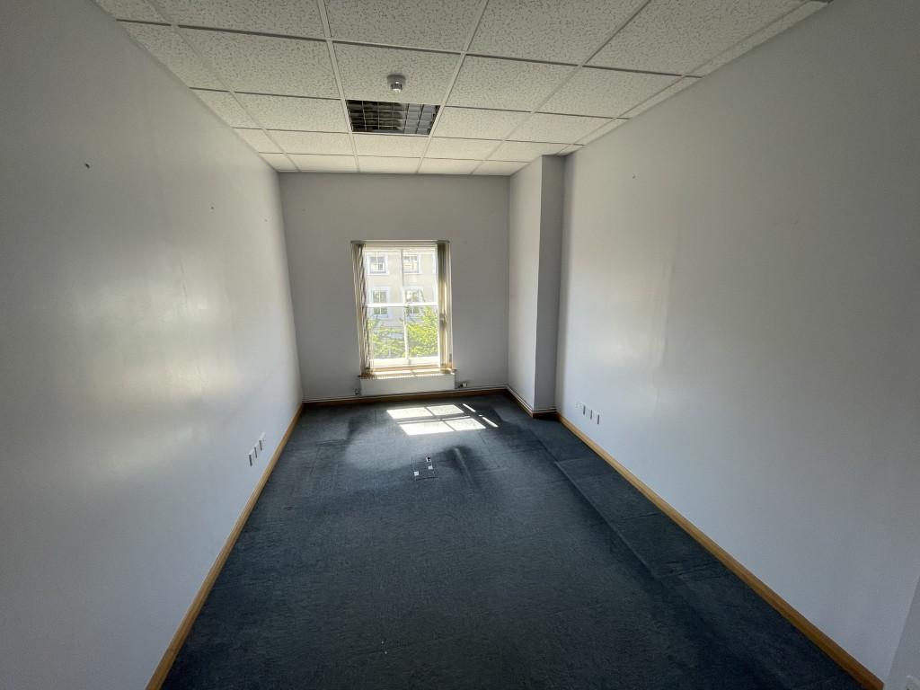 6  Medium  T202506261221.jpg