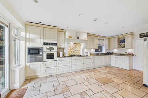 undefined, Aston Hall Drive, North Ferriby