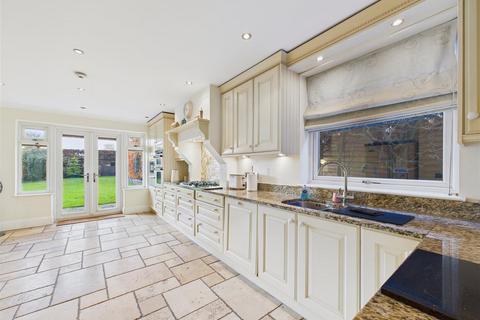 4 bedroom detached house for sale, Aston Hall Drive, North Ferriby