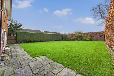 4 bedroom detached house for sale, Aston Hall Drive, North Ferriby