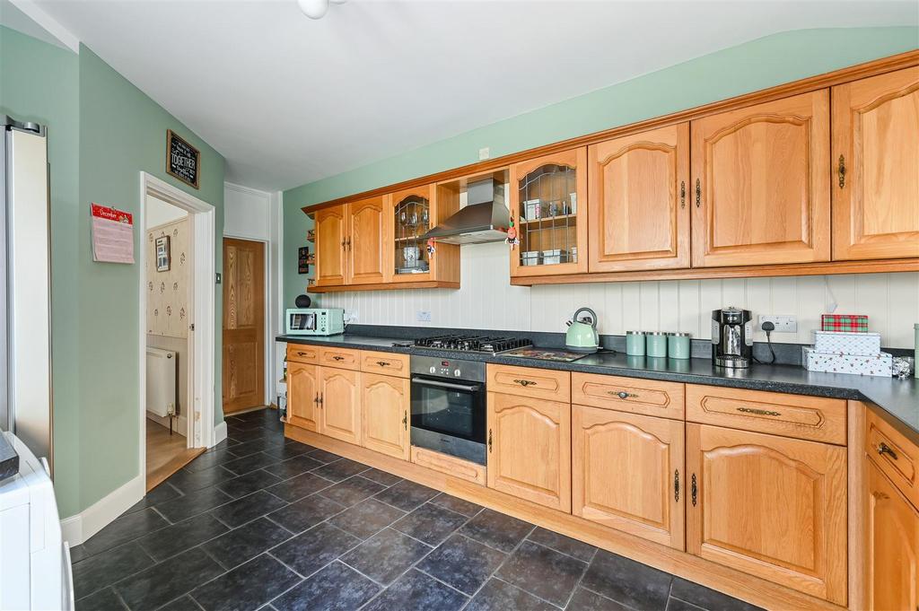 Kitchen Units.jpg