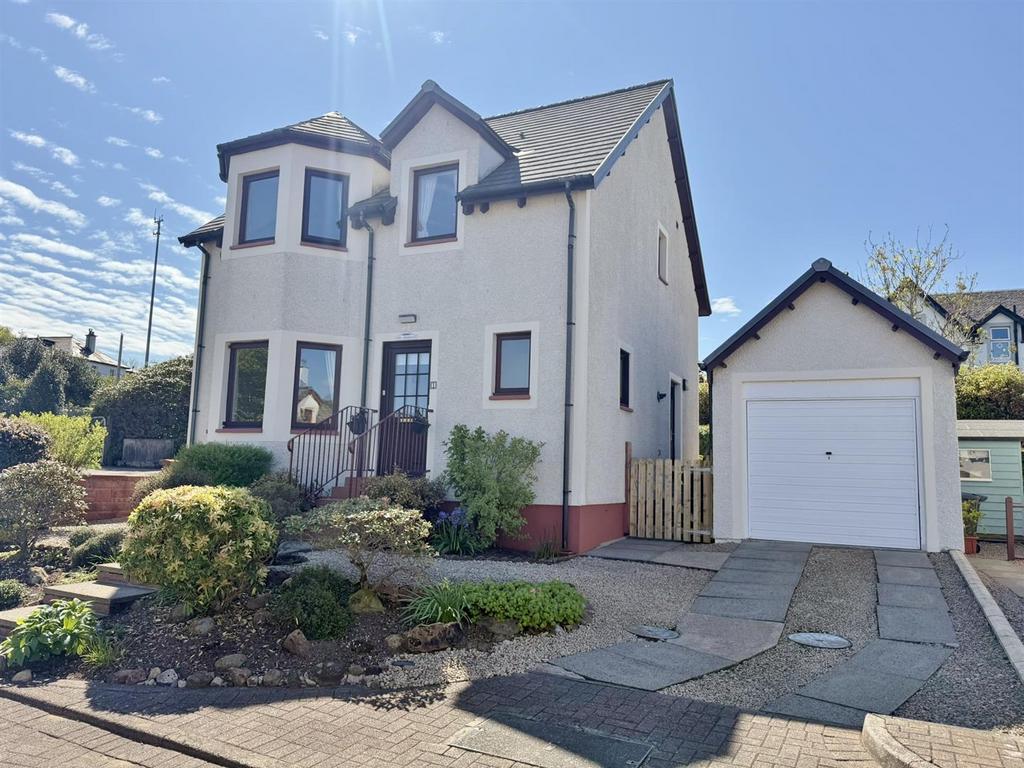 Garage and driveway front