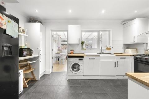 undefined, Charles Street, Epping