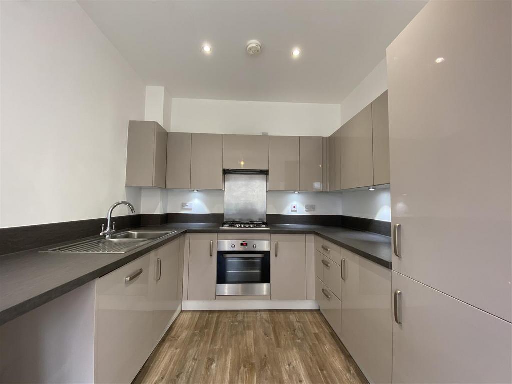 DBD965 AE-31 E9-41 E2-98 EB-C73 BCF2 B7 BED.jpeg