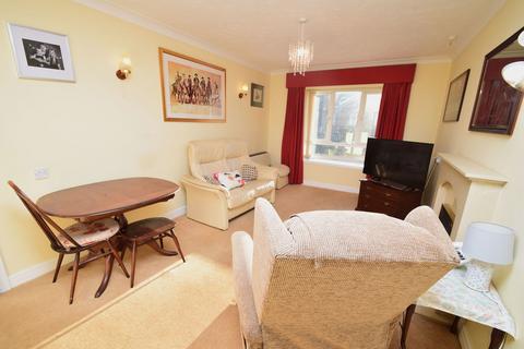undefined, Larchwood, Cheadle